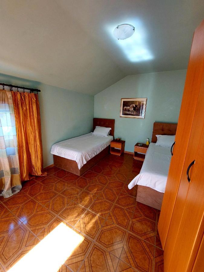 Apartments And Rooms Lijesevic บุดวา ห้อง รูปภาพ