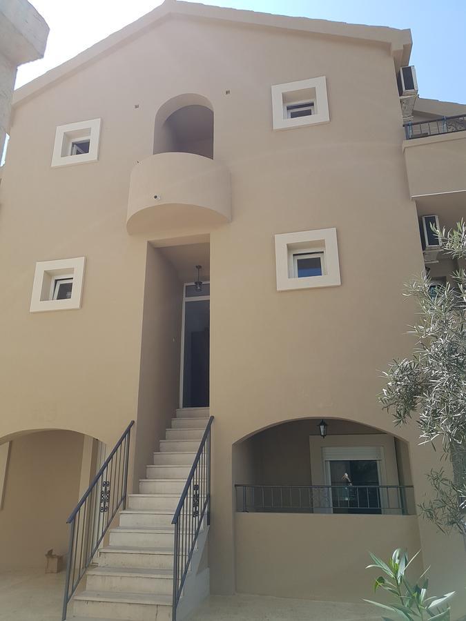 Apartments And Rooms Lijesevic บุดวา ภายนอก รูปภาพ